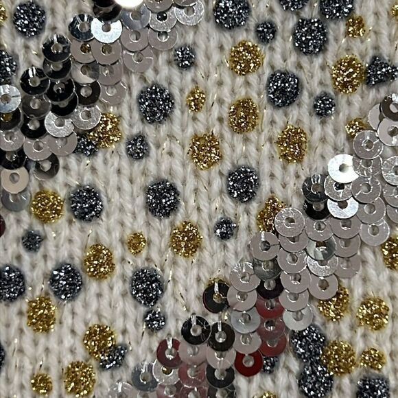 Croft & Barrow Christmas Metallic Sequin Present Shimmer Sweater Medium - Picture 12 of 14